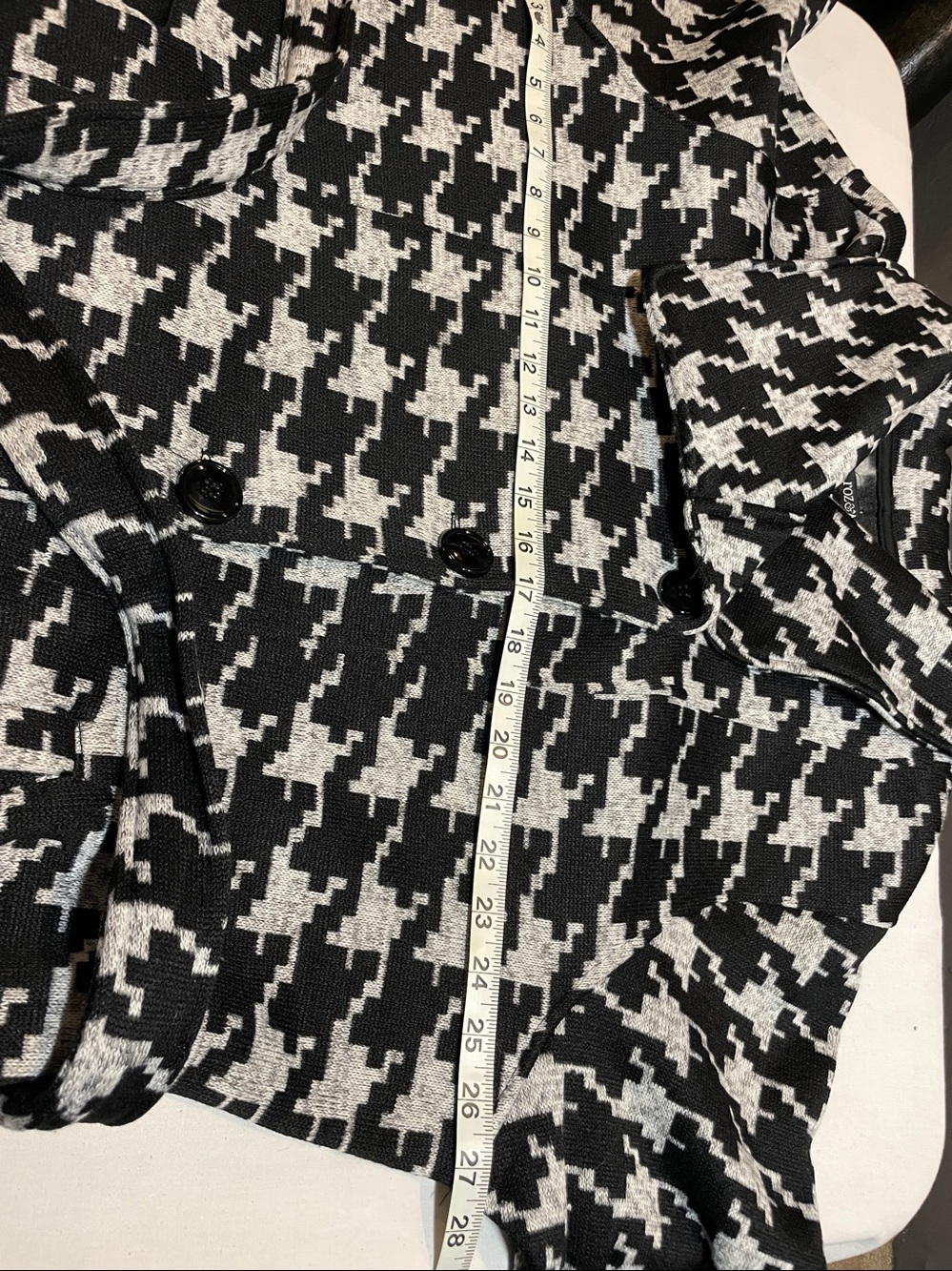 Roz & Ali Black and White Houndstooth Long Sleeve Wrap Coat - Picture 7 of 13